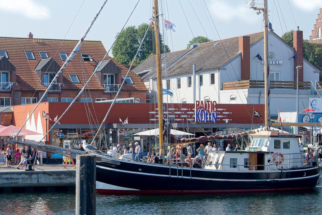 Baltic Koelln Hotel Heiligenhafen Dış mekan fotoğraf